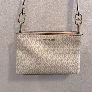 Michael Kors crossbody